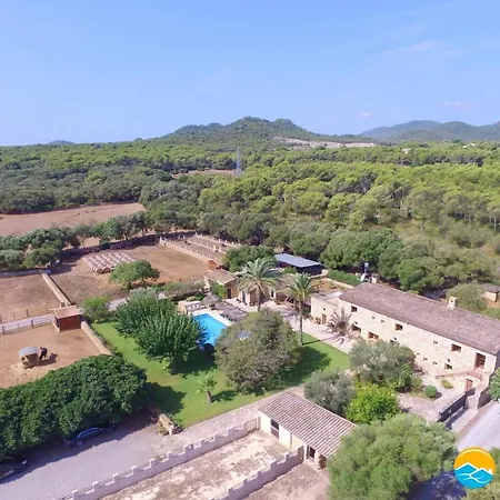 Holiday home Finca Can Tort