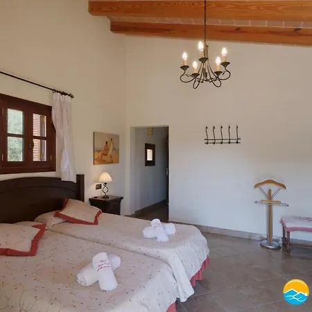 Finca Can Tort Holiday home *