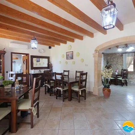 Holiday home Finca Can Tort *